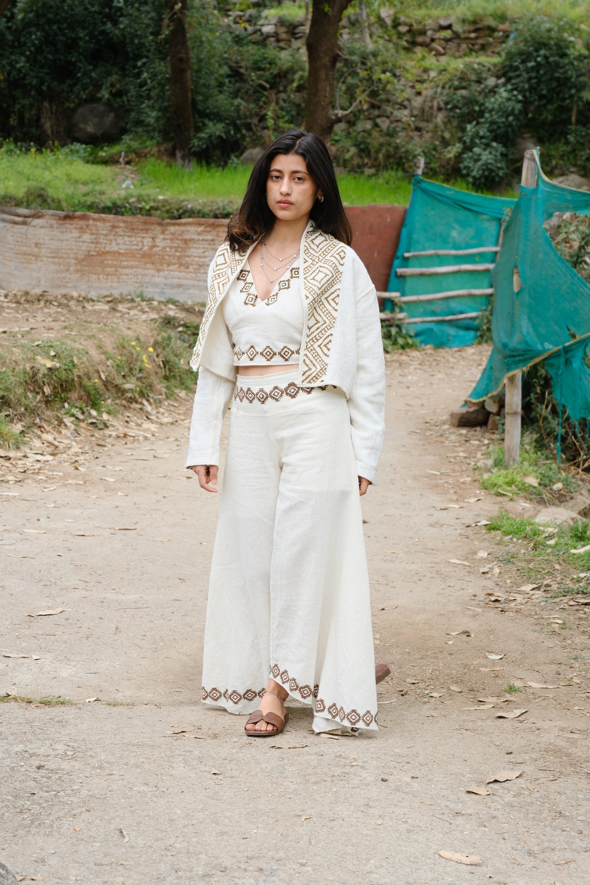 Dress Pants Outfit Womens White Flare Pants White Flare Pants For Women White Linen Wide Leg Pants White Co India Dress Pants Outfit Womens White Flare Pants White Flare Pants For Women White Linen Wide Leg Pants White Co India